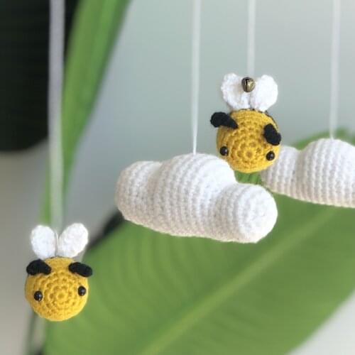 Bee Cloud Ornaments Wool Thread Woven Kids Room Decoration Wall Hanging Girls Baby Tents