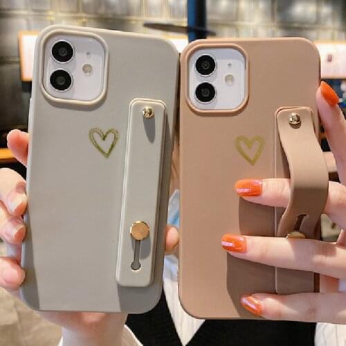 Wrist Strap Stand Love Heart Phone Case For iPhone 12 11 Pro X XR XS MAX 12 Mini Candy Color Silicone Back Cover On 7 8 Plus SE2