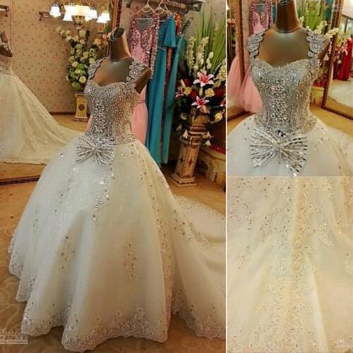 Amazing 2019 Luxury Crystal Wedding Gowns Ball Gown Sweetheart White Princess Tulle Appliques Detachable Bow Beads Lace-up Brida
