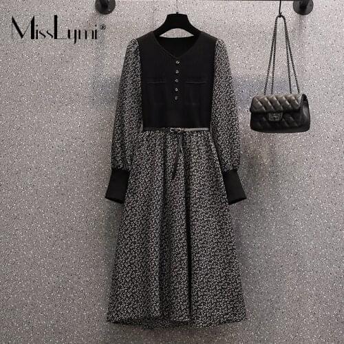 4XL Large Size Women Flower Print Patchwork Knitted Dress Autumn 2021 Loose V-neck Long Sleeve Ladies Retro Midi Dress With Belt