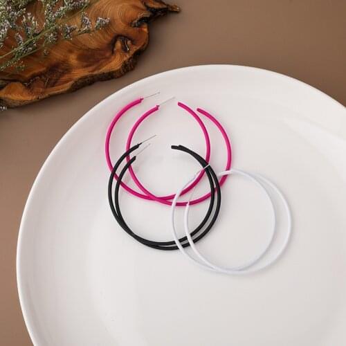 Minimalist Pink White Black Circle Big Earrings for Women Female Spray C Shape Large Hoop Earrings Statement Party Jewellery