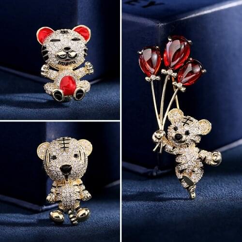 Okily Small Brooches For Clothes