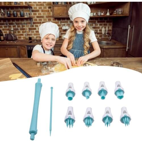 10pcs/Lot Plastic Heart Pattern Cookie Cutters For Fondant Carving Tool Cake Mold Embossing Utensil Baking Decor For Kitchen