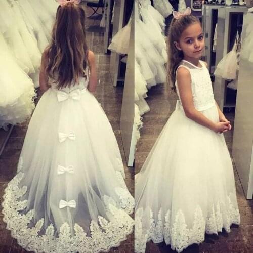 Cute White Flower Girls Dresses O Neck Bow Floor Length First Cummunion Dresses custom Made Pageant Gowns for girl