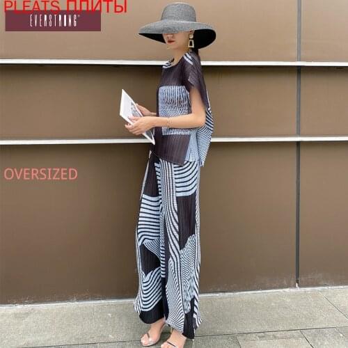 MIYAKE New French High-end Slim Printed Sleeveless Top + Casual Drape Flared Pants Temperament Commuter Womens Two-piece Suit