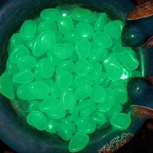 4 Colors Aquarium Fluorite Fish Tank Conch Beautiful Walkways Outdoor Decor Fluorescent Conch Aquarium Noctiluca Starfish