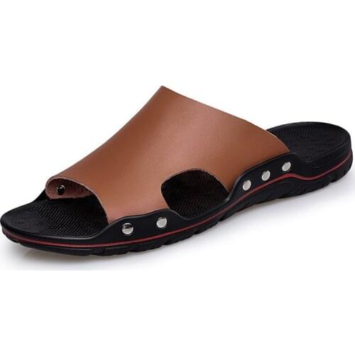 New Men Slippers Summer Flat Summer Man Shoes Breathable Beach Slippers Split Leather Flip Flops Mens Slippers