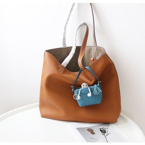 Large capacity genuine leather totes bags full grain leather Shoulder bag Both sides all use real leather Composite Bag