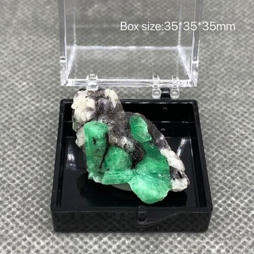 100% Natural green emerald mineral gem-grade crystal specimens stones and crystals quartz crystals +Box size:35*35*35mm