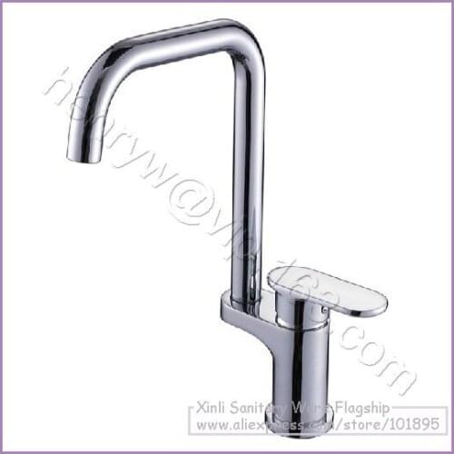 L16622 - Luxury Deck Mounted Chrome Finish Brass Kitchen Sink Tap