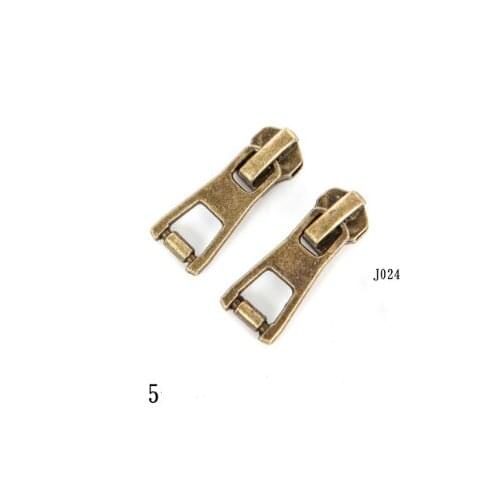 Top grade metal zipper head No.5 resin clothes lock copper zipper head nylon jacket chain head accessories