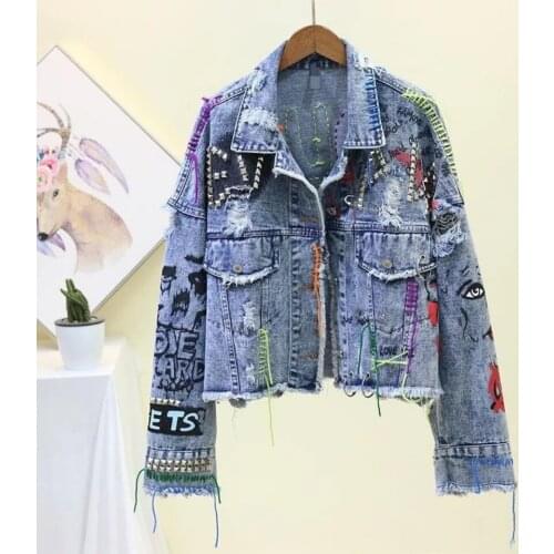 2021 New Autumn Women’s Denim Jacket Full Sleeve Loose Rivet Graffiti Jeans Jacket Vintage Denim Coat Casual Outwear