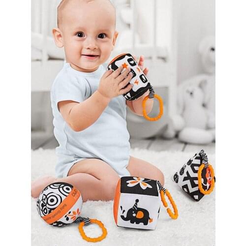 Cute Baby Bell Toys Set Black and White Stroller Toy with Bell Car Seat Baby Plush Rattles Rings Hanging Toy for 0-6 Toddlers