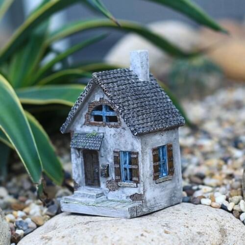 Retro Pastoral Village Tile House Statue DIY Micro Landscape Ornament Garden Miniatures Resin Crafts Mini Old House Figurines