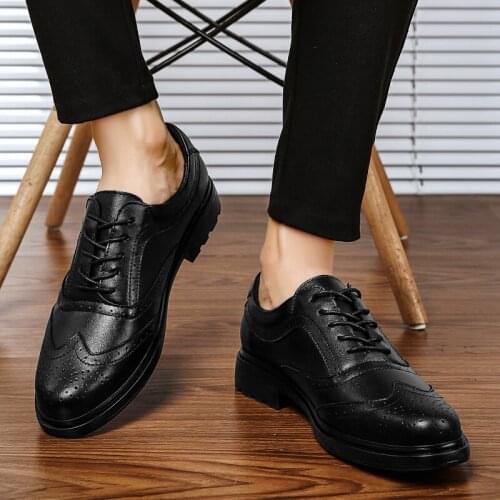 Loafers 2020 black hot Mens sports for fashion leather sneaker male sport hombre man masculino on sneakers leisure sapato mens