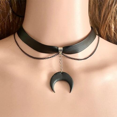 Gothic Style Black Polymer Clay Crescent Moon Halloween Necklace for Women Black PU Leather Choker Necklace Jewelry Wholesale