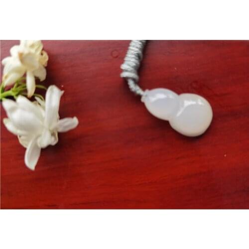 Natural Jade Calabash Jadeite Emerald Necklace Carved Charm Jewellery Fashion Amulet for Men Women Lucky Gifts