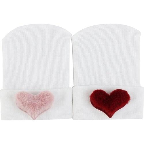 Soft Elastic Newborn Beanie Fashion Warm Windproof Hat New Toddler Caps With Love Printing Outdoor Casual Bonnet Beanies