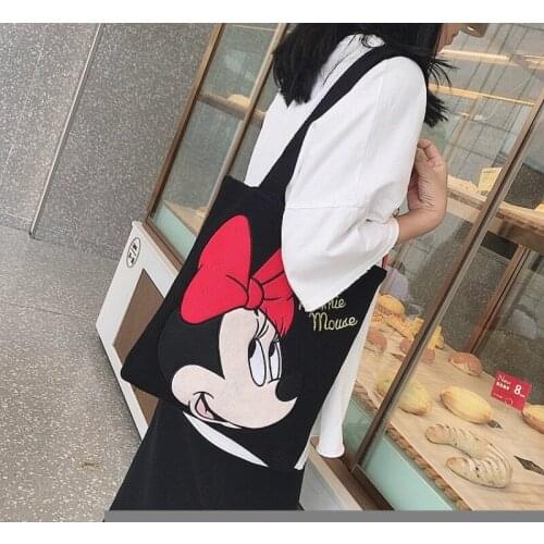 Disneys new cartoon Mickey Mouse weave wool female bag shoulder shoulder portable fashion wild bag