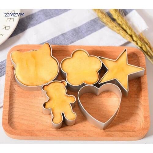 1pc cute Christmas Aluminum Biscuit Bakeware Fondant cookie mold DIY 3D Pastry Cookie Cutters Baking & Pastry Tools
