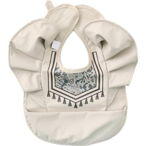Infant PU Leather Waterproof Feeding Cloth Baby Drool Bib Burp Cloth with Pocket