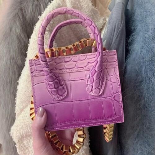 Fashion Crocodile Pattern Pearl Handbag Women Luxury Brand PU Square Crossbody Bag for Woman Designer Mini Handbag Womens 2021