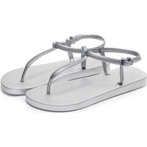 Summer New Womens Sandals Flat Bottom Pinch Beach Slippers Open Toe Belt Buckle Flat Shoes Fashion Wild Roman Womens Sandals