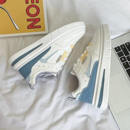 White Shoes Autumn 2021 New Thick-soled Womens Shoes Korean Fashion and Comfortable All-match Breathable Casual Sports Shoes