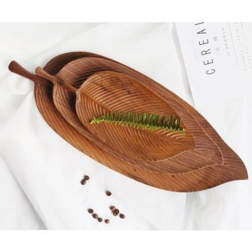 Japanese hand made solid wood tray black walnut whole wood fruit tray creative log carving leaf shaped wood tea tray