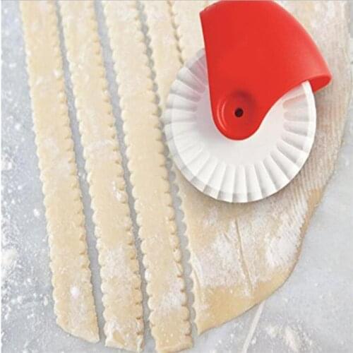 1pcs Pastry Wheel Cutter Noodle Maker Lattice Roller Docker Dough Cutter Tool Kitchen Helper DIY Dough Cutting Tools