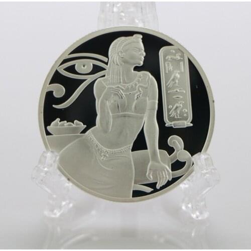 Greek Ancient Egyptian Goddess Isis Commemorative Coin Silver-plated Pyramid Coin Gift