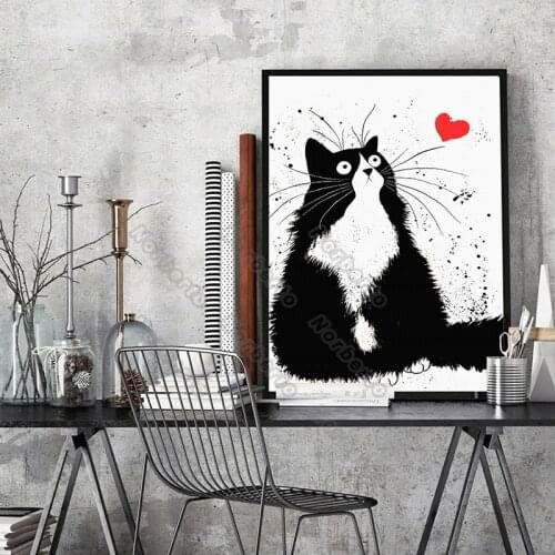 Modern Style Frameless Canvas Painting Wall Poster Cute Black and White Cat Picture Red Heart for Home Rooms Wall Decoration