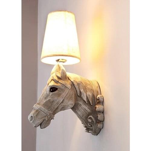 Modern wall lamps Resin horse head Creative wall Sconce Lighting Bedroom Study Room Cafe Light Fixture