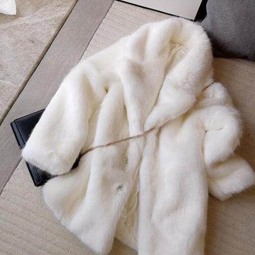 HIGH QUALITY 2020 winter thick warm faux fur coats turn down collar medium long plus size loose fake fox fur jackets white A218