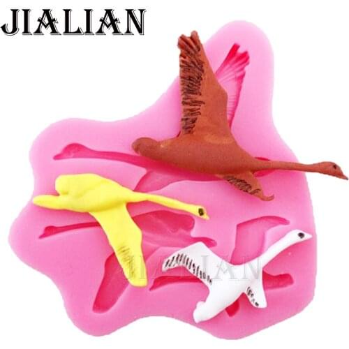 Dayan Flying birds silicone mold baking Candy Sugar Craft Jello Jellyfor cake Decorating Tools Silicone Soap Molds T0579