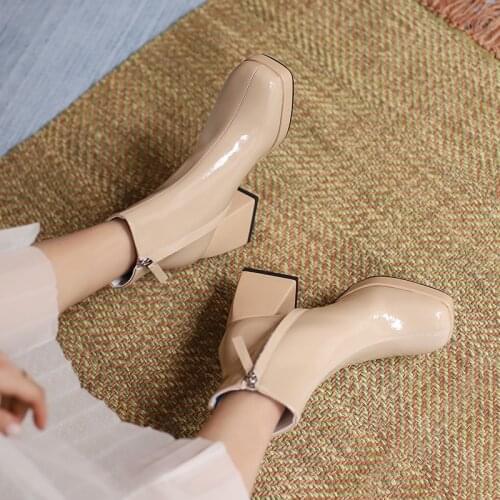 Winter Patent leather Platform Shoes Ankle Boots Slip-on Women Boots Women Shoes High Heels Round Toe Modern Boots Stretch boots