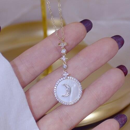 Korean Simple EXquisite Moon Micro Inlaid CZ Necklace for Women Temperament Shell Clavical Chain Kolye Anniversary Jewelry Gift