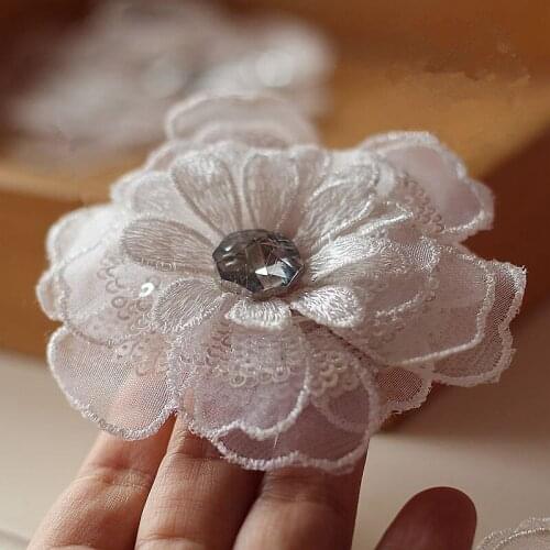10pc Dia8.5cm Beaded 3d Flower Patch Applique Sequin Patches For Clothing Embroidered Parches Bordados Ropa White AC0830