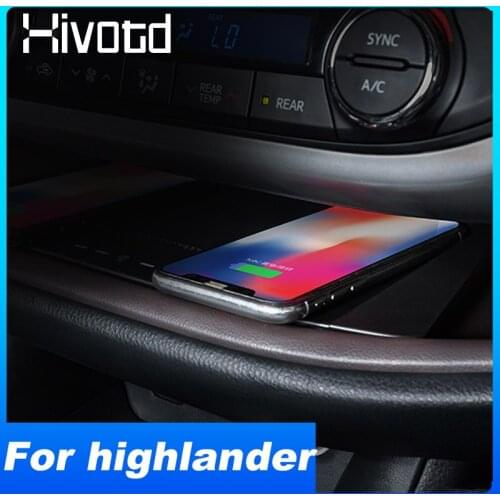 Car QI Wireless Charger For Toyota Highlander 2019 2018 -2015 Accessories 15W Phone Charger Charging Plate Interior Modification