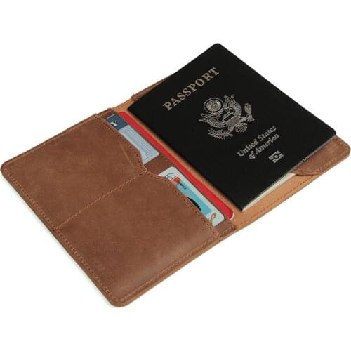 Unisex Crazy Horse Leather Passport Cover Women Men Genuine Leather Passport Case Pocket Carry Travel Card Holder Wallet