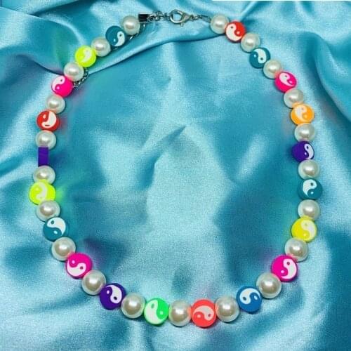 Harajuku Colorful Acrylic Taichi Choker Cute Yingyang Beads Necklace for Women Men Punk Cool Couple Vintage Choker Jewelry Gift