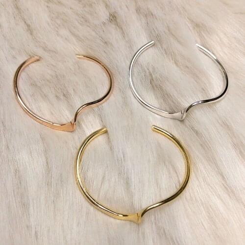 New Trend Soft Metal Rose Gold Silver Color Bangle For Women Teens Elegant Charms Hand Jewelry Bracelet Gift 2021