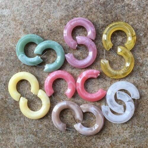 UJBOX Big Promotion Japanese Korean Acrylic Resin Pattern Earrings Women Girls Multicolor Green Yellow Clear Red Hoop Earrings