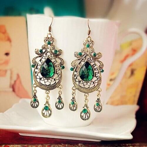 VAKKI Vintage Tassel Drop Earrings Bohemian Water Drop Green Crystal Stone Long Earrings Womens Wedding Party Jewelry