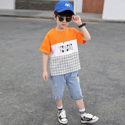 Childrens clothing summer boys 2pcs cotton suit new letter print short-sleeved T-shirt cropped trousers new childrens top