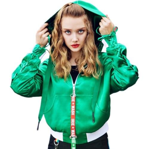 Spring Autumn Ladies New Green Coat Long Sleeve Pleated Lace Up Fashion Jackets Women Hooded Short Casual Loose Outerwear Z108