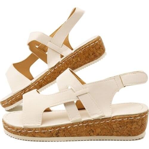 Beach Sandals Women 2020 Summer College Style Low Heel Wedge Casual Sandals Fashion Ladies Outdoor Sandals Feminina