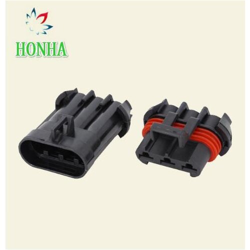 Free shipping 10pcs 3 hole jacket car equipped with connectors car connector terminals DJ70382A-6.3-11/21 3P
