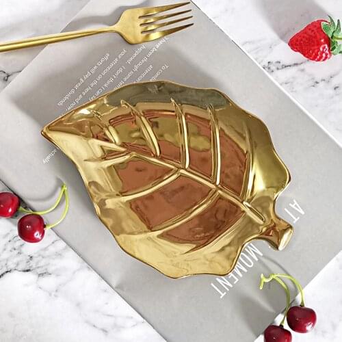 Simple Electroplating Golden Storage Tray Nordic Ceramic Leaf-shaped Fruit Snack Tray Fashion Home Decoration Ornaments