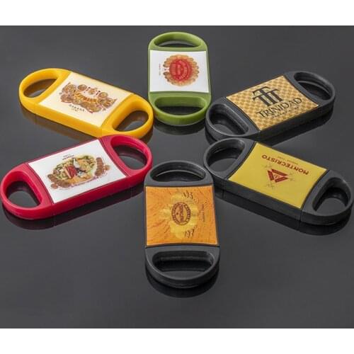 1Pcs Plastic Cigar Cutter Pocket Gadgets Zigarre Cutter Knife Cuban Cigars Scissors